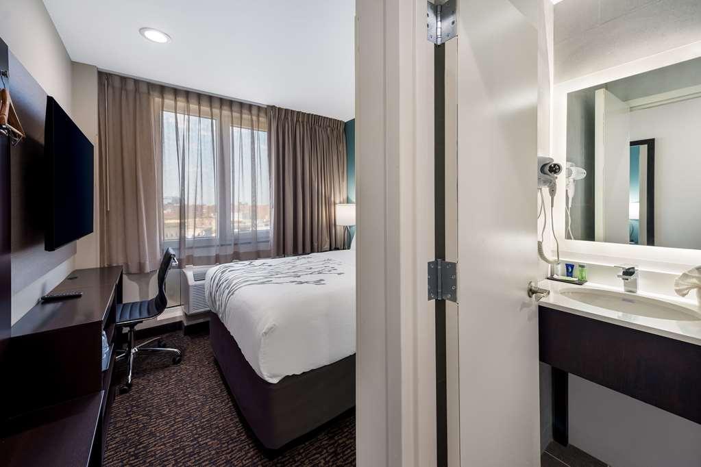 Sleep Inn Brooklyn - Sheepshead Bay Ню Йорк Стая снимка